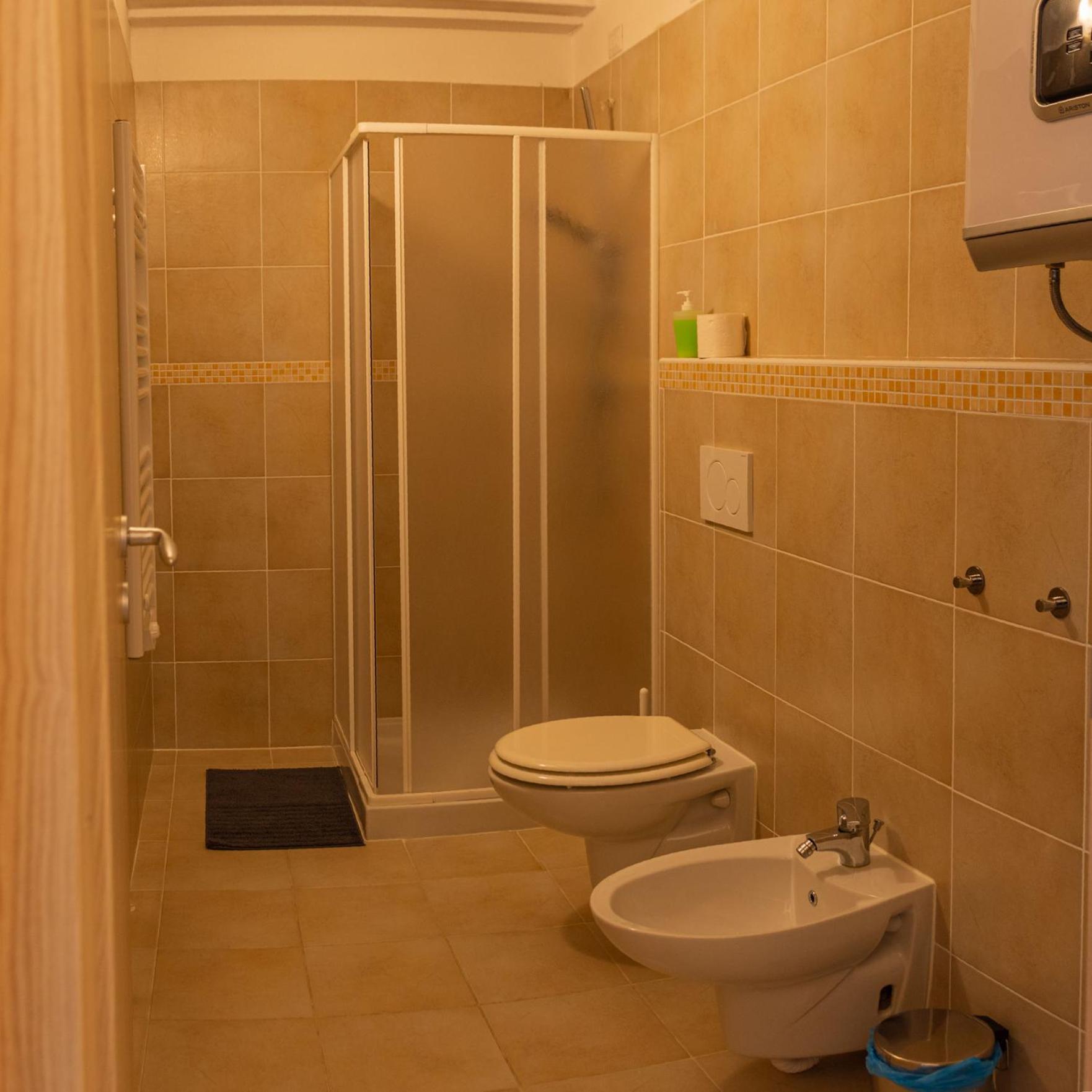 Agriturismo Orto Dei Rolli Монелья Номер фото